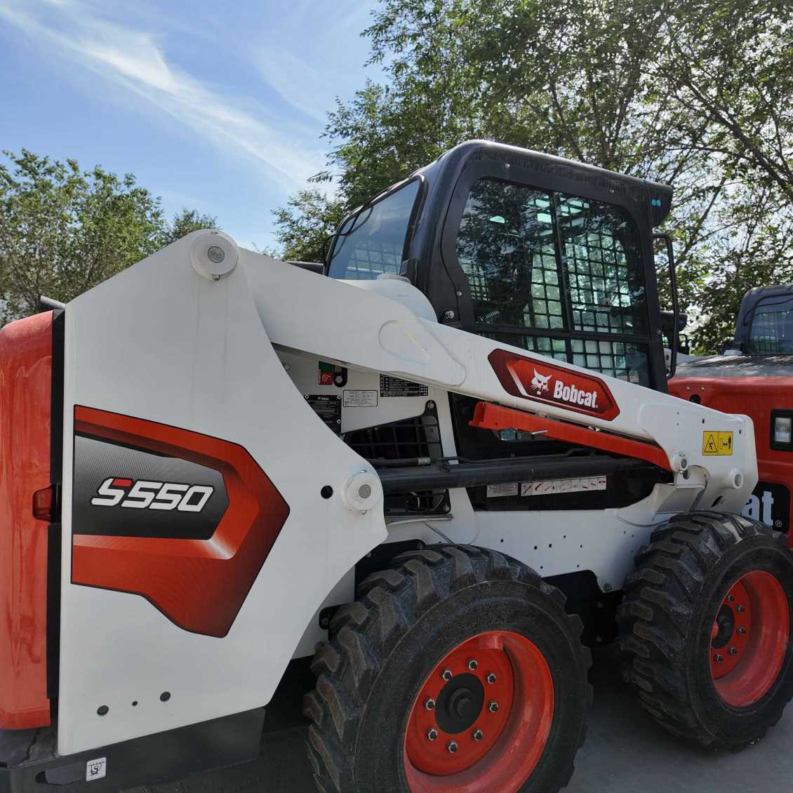 阿勒泰S550（侧）
